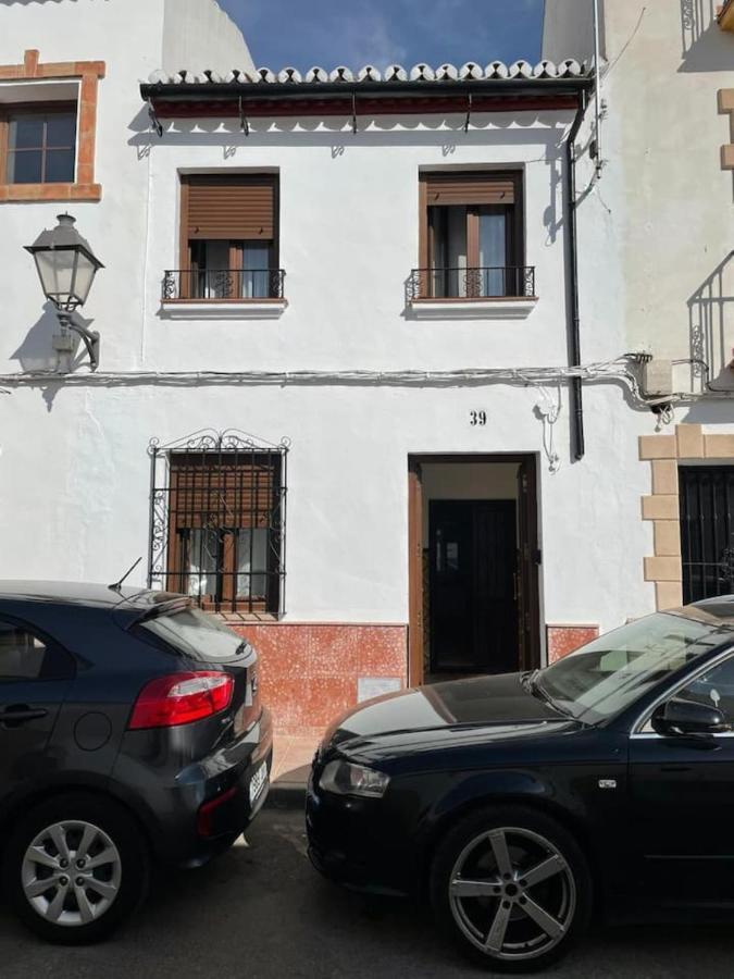 Cozy Town House With Terrace And Free Wifi Βίλα Ρόντα Εξωτερικό φωτογραφία