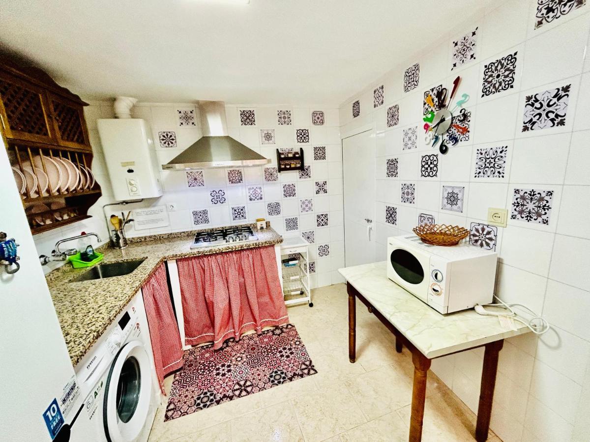 Cozy Town House With Terrace And Free Wifi Βίλα Ρόντα Εξωτερικό φωτογραφία