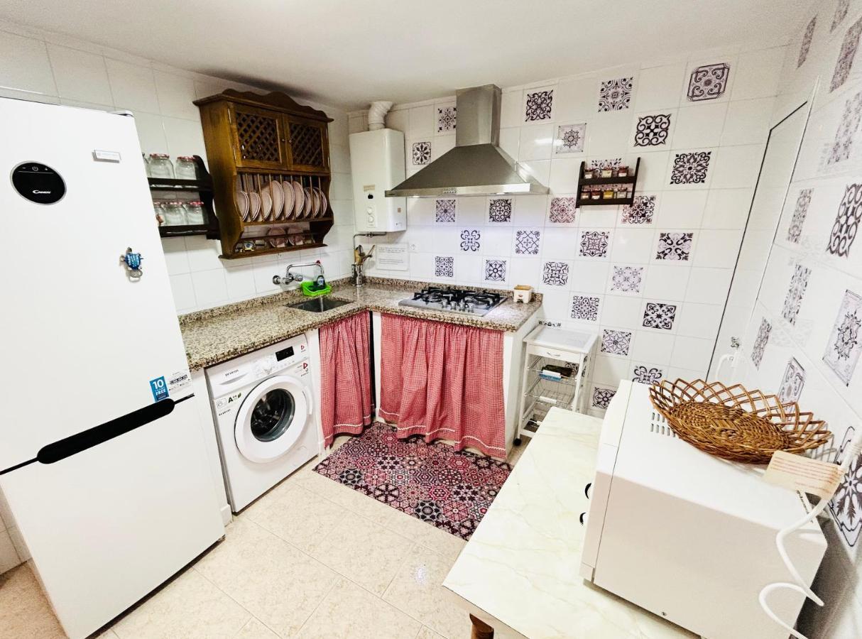 Cozy Town House With Terrace And Free Wifi Βίλα Ρόντα Εξωτερικό φωτογραφία